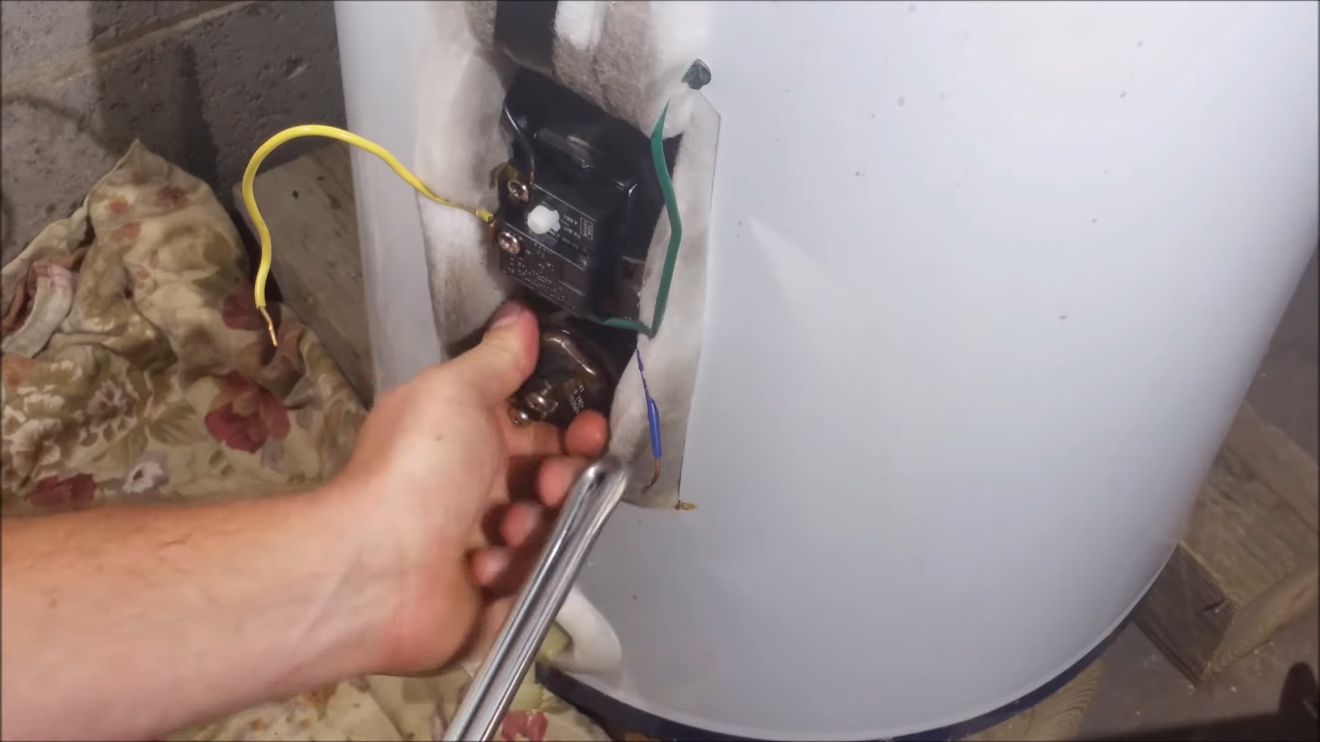 Как заменить ТЭН в электрокотле самостоятельно