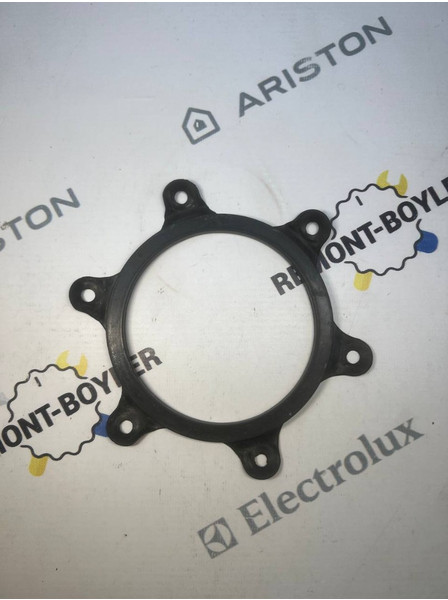 Прокладка верхнего фланца для водонагревателей AQ IND/IDE/IND/HRT (1251373021)